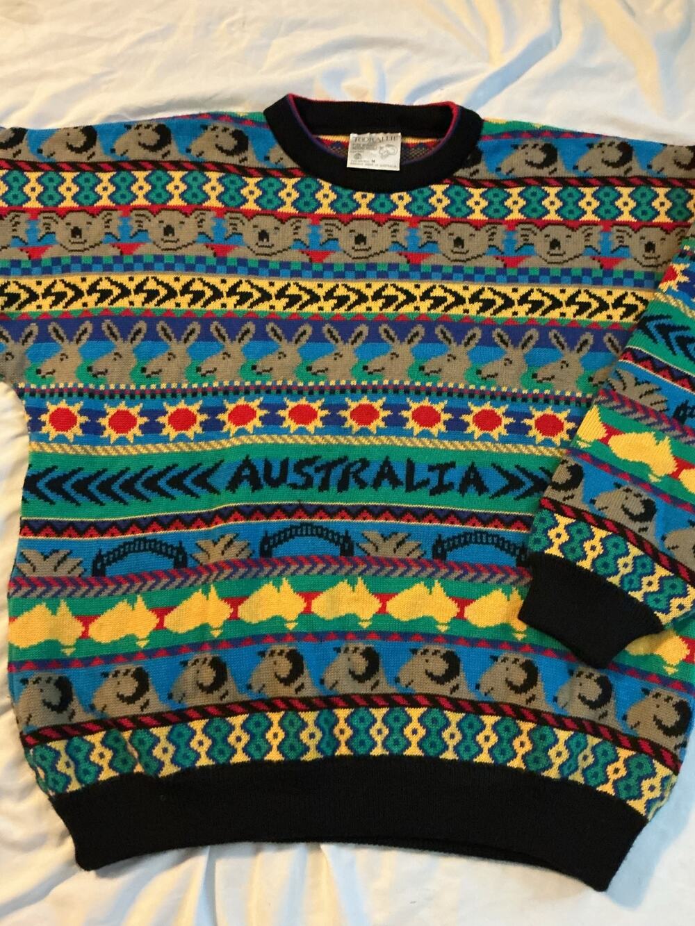Toorallie Wool Australia Vintage Sweater Kangaroo 100% Merino Wool Sz Med